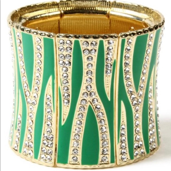 Amrita Singh Jewelry - HOST PICK🎉Green and goldtone bracelet